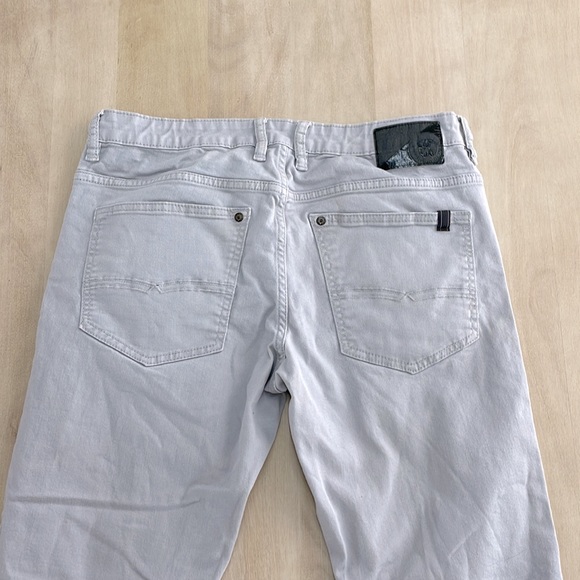 Light Gray Mens Slim Straight Stretch Jeans - Picture 7 of 10